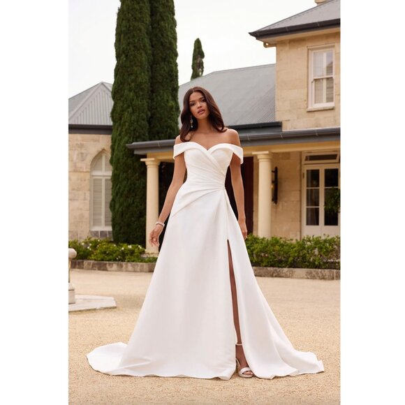 Sophia Tolli "Chandra" Wedding Dress - Picture 1 of 7
